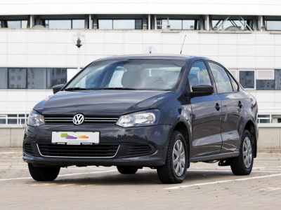 VW Polo Sedan 