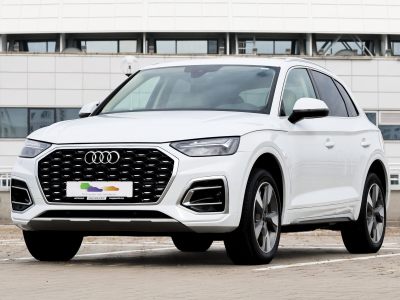 Audi Q5 Premium 40
