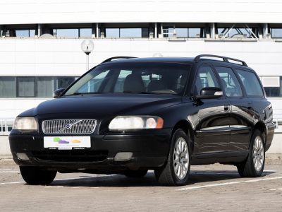 Volvo V70 
