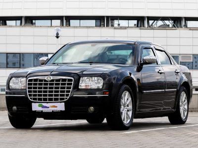 Chrysler 300С 