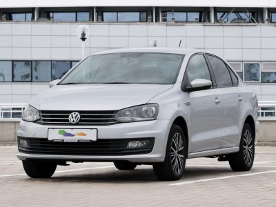 VW Polo Sedan 