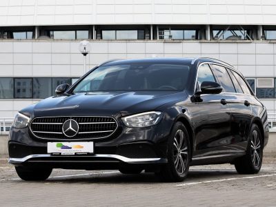Mercedes E-Класс 