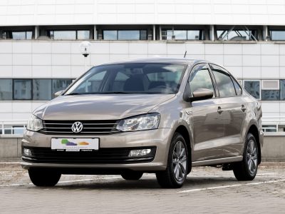VW Polo Sedan 