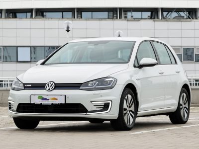 VW e-Golf 